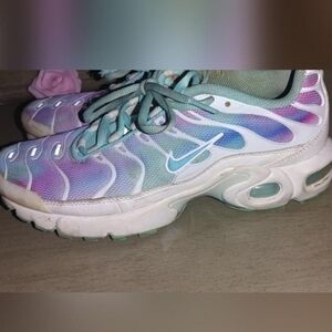 Nike Women's Multicolor Sneakers